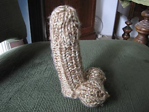 Lipstick cosy. Seriously.