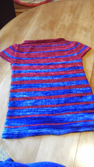 Pattern available here: http://www.ravelry.com/patterns/library/elfe